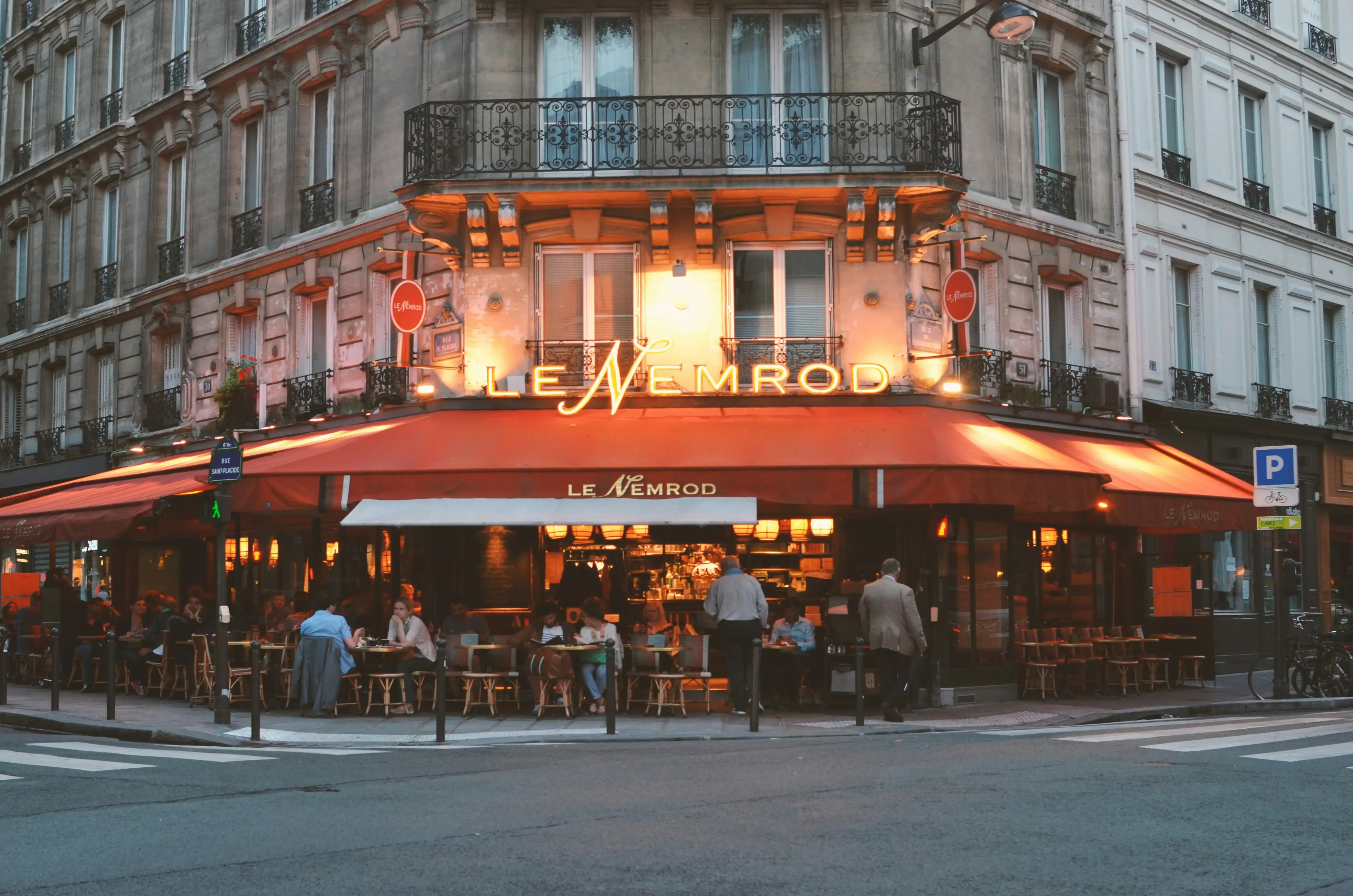 Why Choose Fine Dining in Paris?