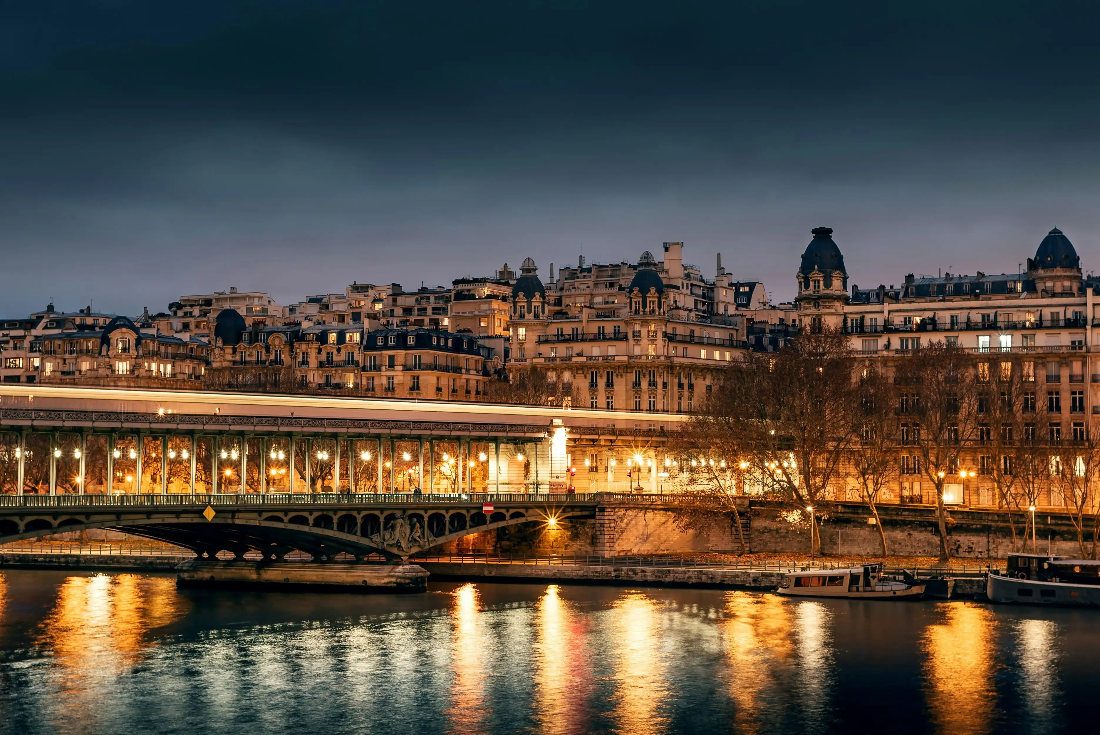 Budget-Friendly Places Near the Eiffel Tower