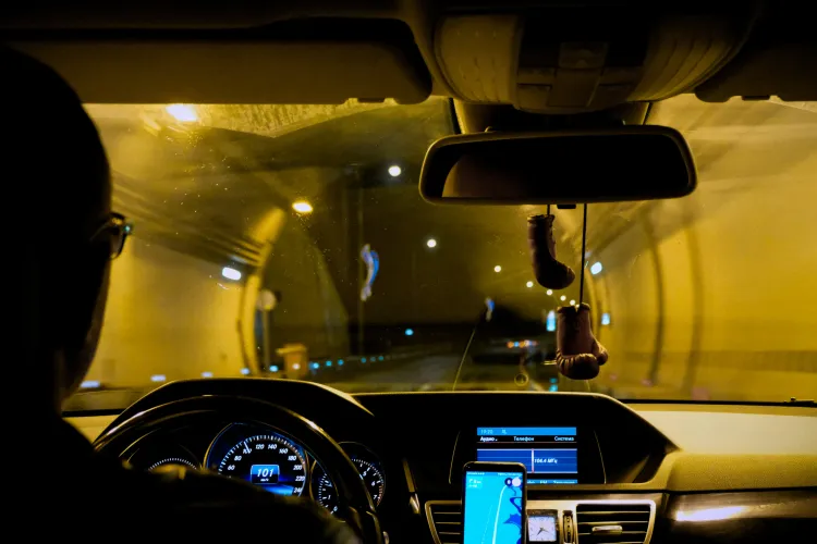 Kiwitaxi Private Transfer from Beauvais Airport to City Center