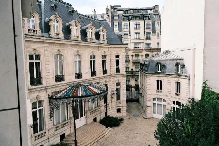 Budget-Friendly Romantic Hotels in Paris