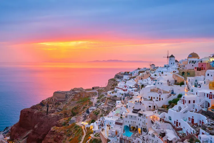 A First-Time Guide to Santorini, Greece