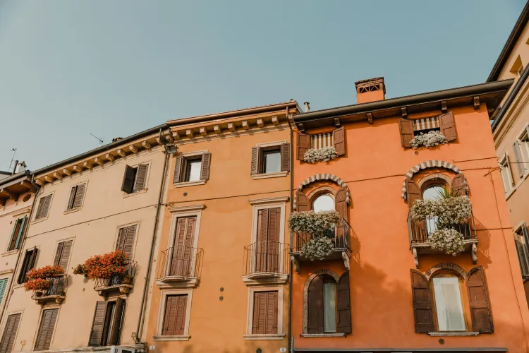 What to Expect: The Journey from Milan to Verona by Car