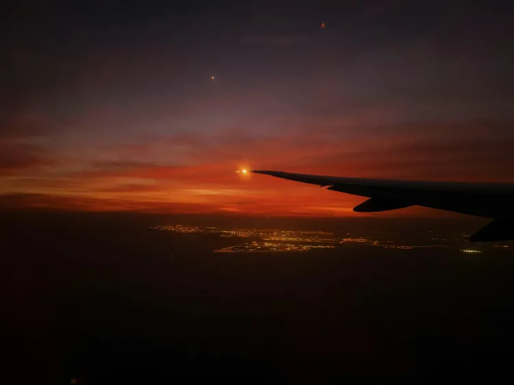 Fast flight from Bangkok to Phuket. Plane tickets