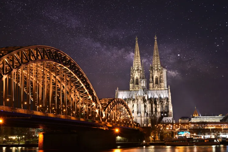 A Complete Guide to Cologne Christmas Market 2025