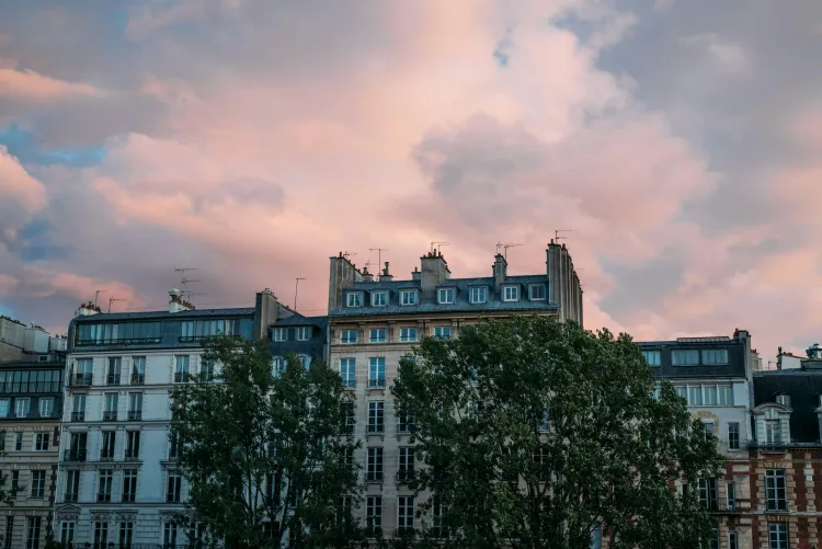 Affordable Paris Hotels with Eiffel Tower Views