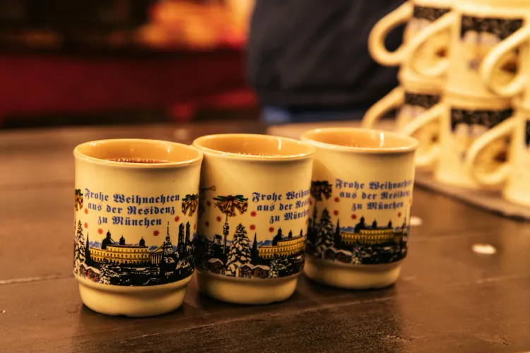 Christmas Market at Chinesischer Turm