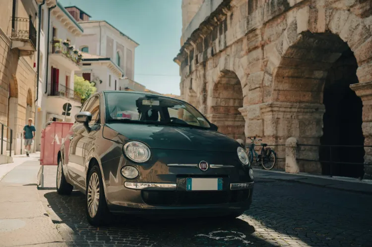 How to Book Chauffeur Service Milan to Verona