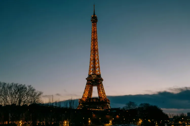 Planning Your Trip: From Paris Charles de Gaulle Airport to Eiffel Tower
