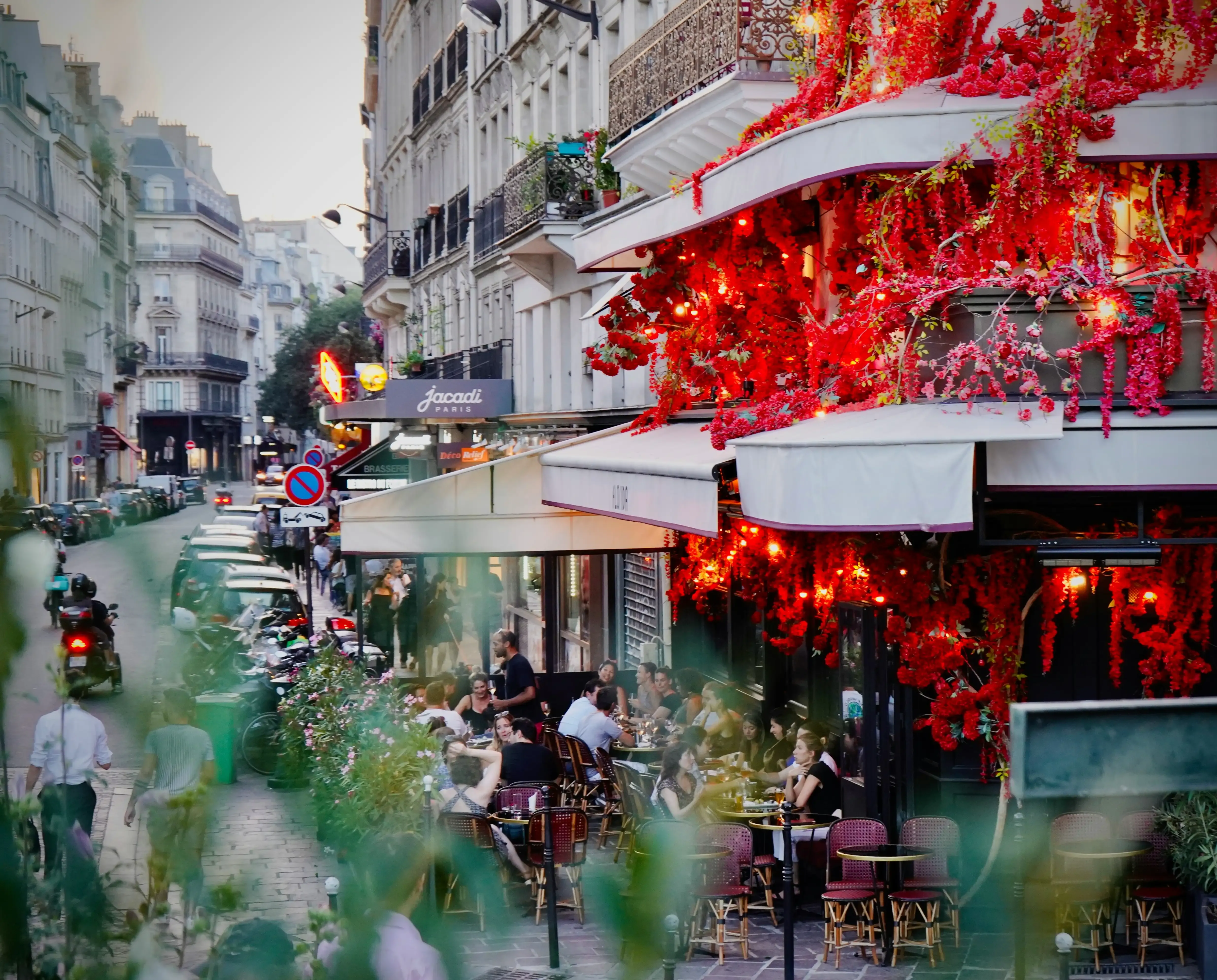 Tips for a Fine Dining Experience in Paris