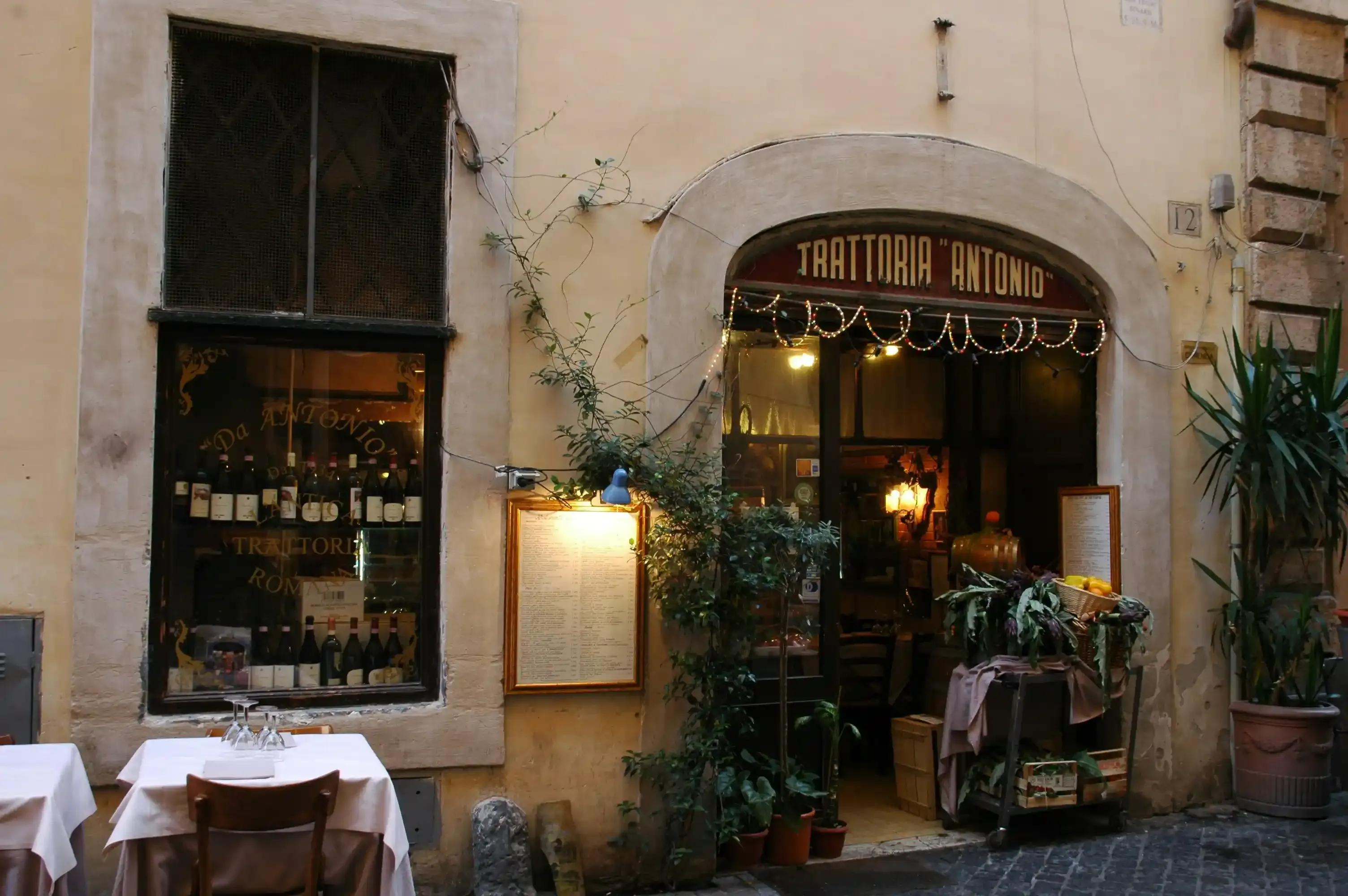 Must-Have Apps for Rome